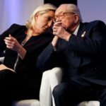 Jean-Marie Le Pen triste