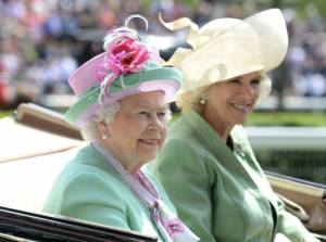 Elizabeth II (6/7) : Quelle était sa relation avec Camilla Parker-Bowles ?