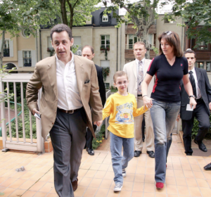 Nicolas Sarkozy (1/7) : Ce jour où il a volé Cécilia à Jacques Martin : “Elle est pour moi”