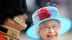 Mort d'Elisabeth II : les people lui rendent hommage