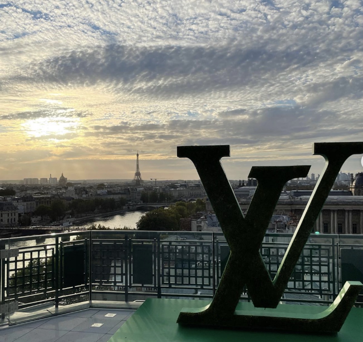Louis Vuitton Paris - Source : Instagram Benoît Louis Vuitton