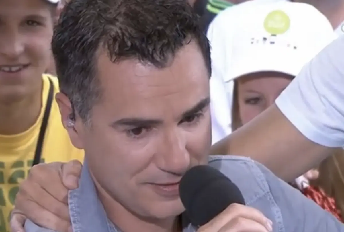 Laurent Luyat en larmes: le présentateur quitte Roland-Garros après un drame familial